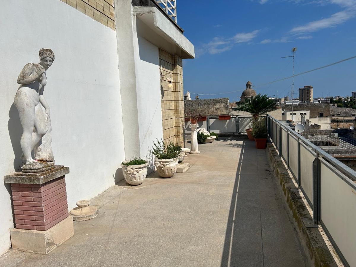 Terrazza Santo Oronzo Lägenhet Lecce Exteriör bild