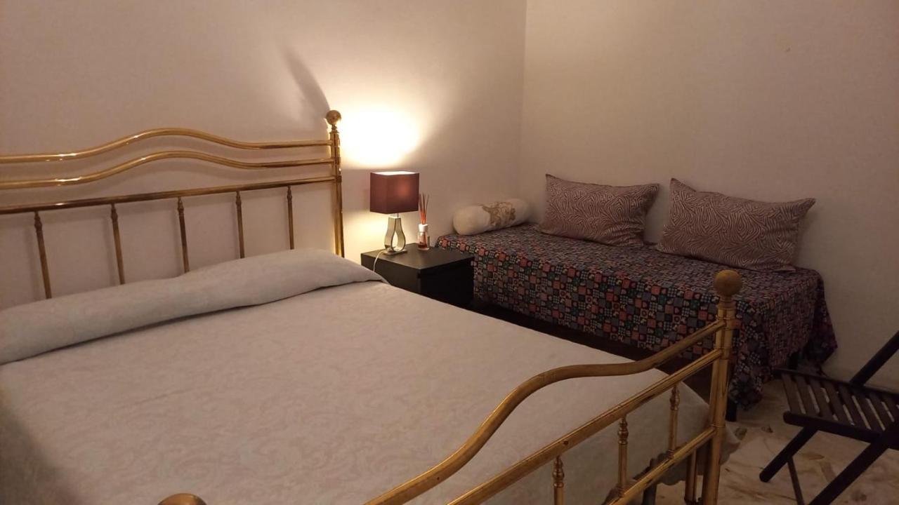 Terrazza Santo Oronzo Lägenhet Lecce Exteriör bild